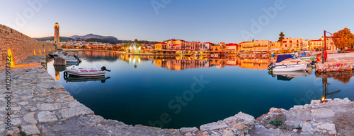 Obraz na płótnie Rethymno, Crete - Greece. Morning view of the old venetian harbor and Venetian Fortezza Castle. w salonie
