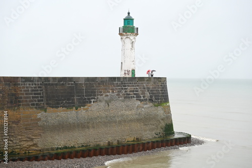 Leuchtturm bei Saint-Valery-en-Caux,, Normandie photo