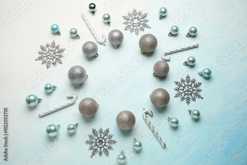 Frame made of Christmas bal...