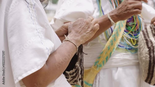 Mujeres indigenas Colombianas Arhuacas Sierra Nevada de Santamarta  photo