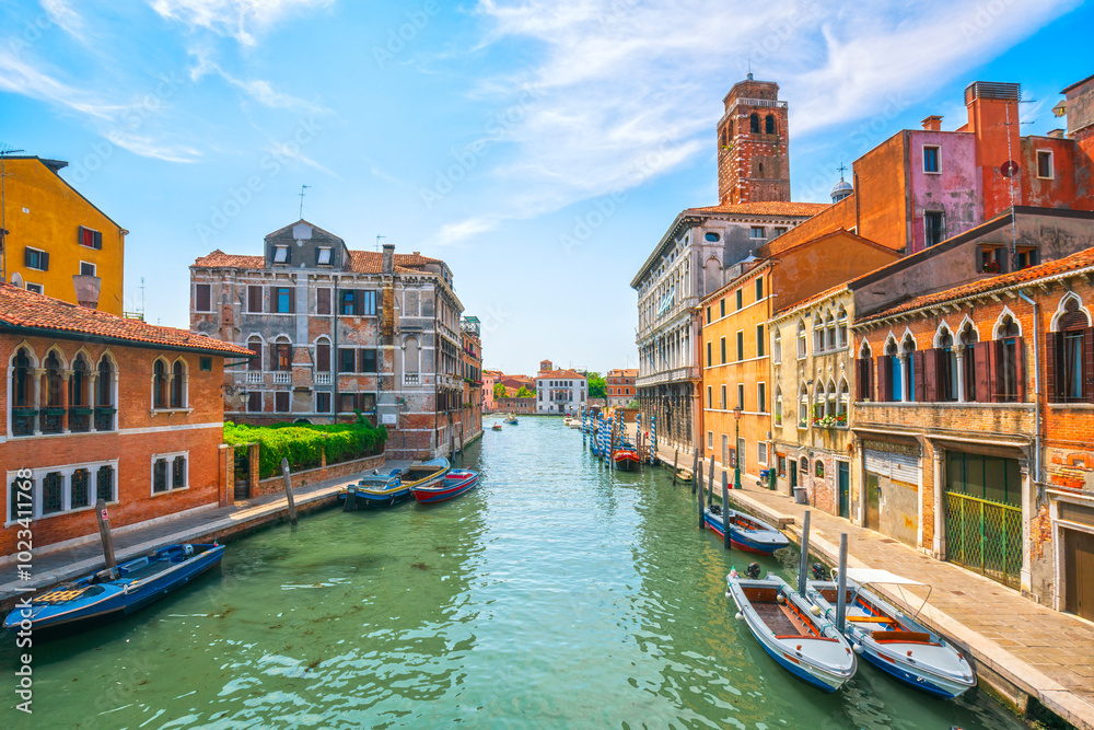 Fototapeta premium Venice cityscape, canal in Cannaregio and San Geremia church, Italy
