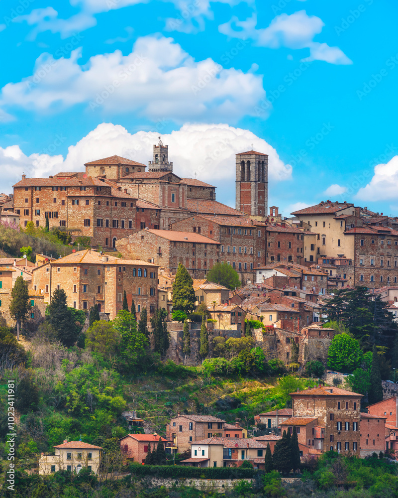 Fototapeta premium Montepulciano town skyline. Tuscany, Italy
