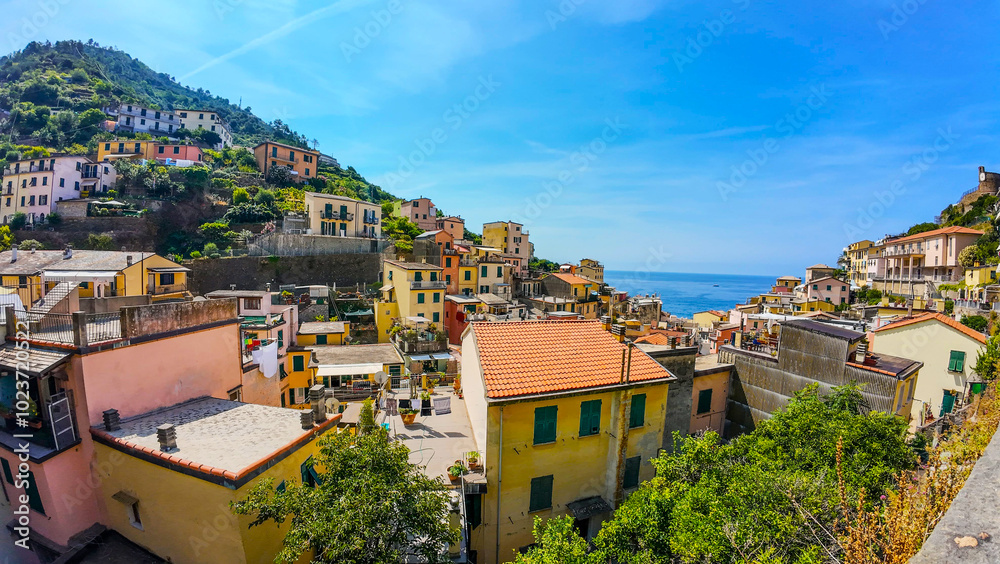 Obraz premium Cinque Terre, Liguria, Italy - August 5th 2024: View of the colorful houses of Cinque Terre