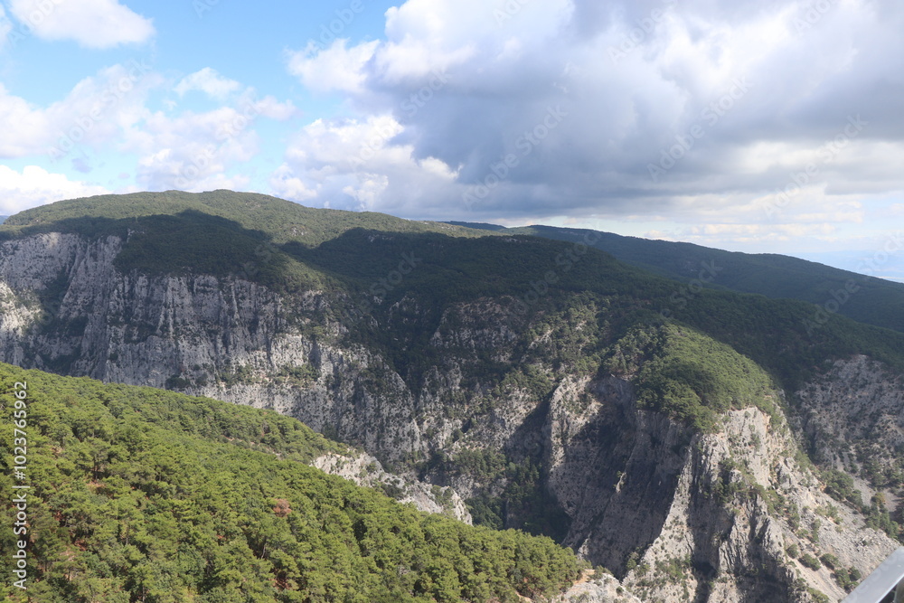 Naklejka premium mountains in the mountains