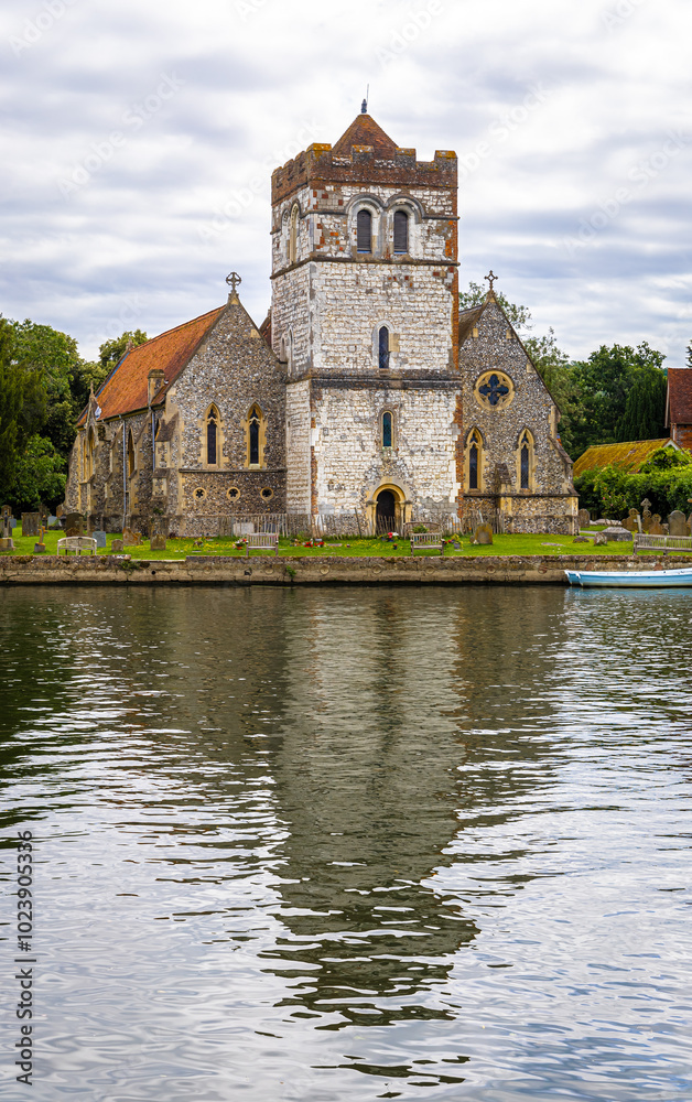 Fototapeta premium Aerial view of Marlow,a town and civil parish within the Unitary Authority of Buckinghamshire, England