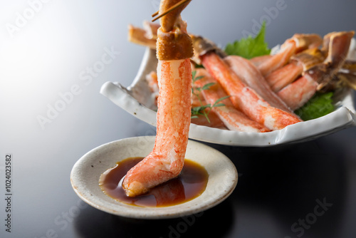 美味しい生ズワイガニの刺身