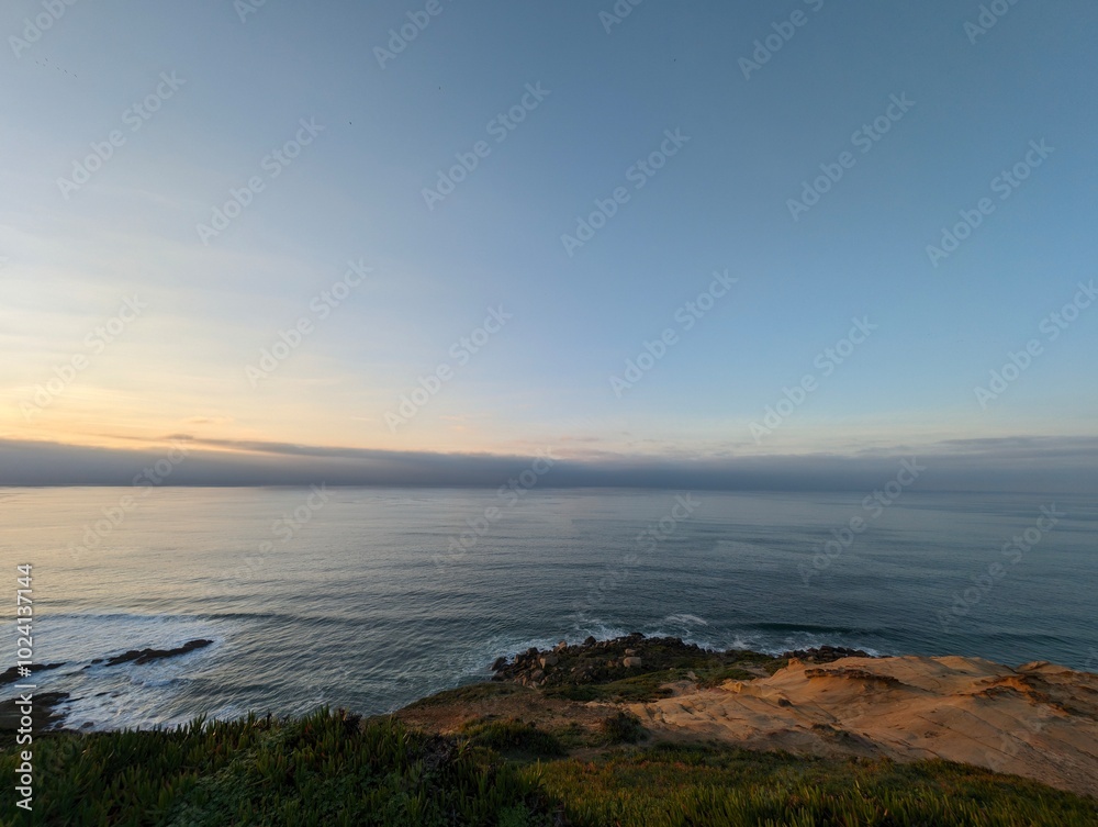 Fototapeta premium sunset over the sea