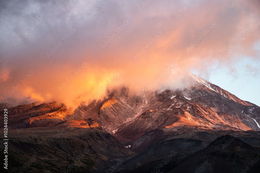 Fototapeta premium sunrise in the mountains