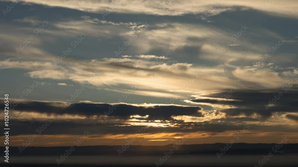 Spectacular Full Sunset with Clouds Timelapse Zoom in Spectacular Full Sunset with Clouds Timelapse Zoom in