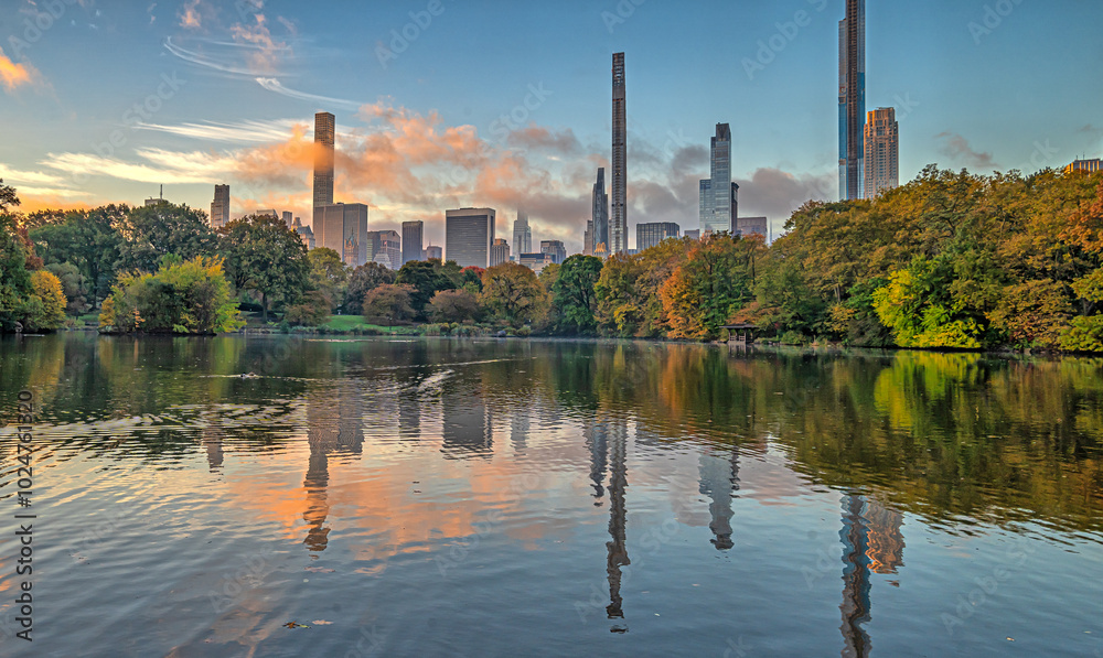 Naklejka premium Central Park, New York City at the lake