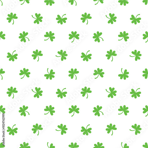 saint patricks day shamrock seamless pattern, green clover leaves on transparent background