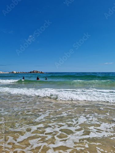 
This is Sampo Beach, where waves roll in. photo