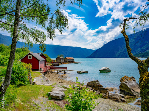 Fischer Häuschen in der Bucht von Solvorn am Sognefjord in Norwegen  photo