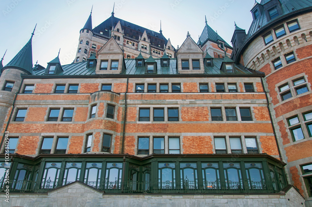 Fototapeta premium historic hotel frontenac quebec city canada
