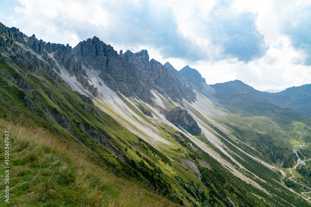 Fototapeta premium Mountain slope in alps 