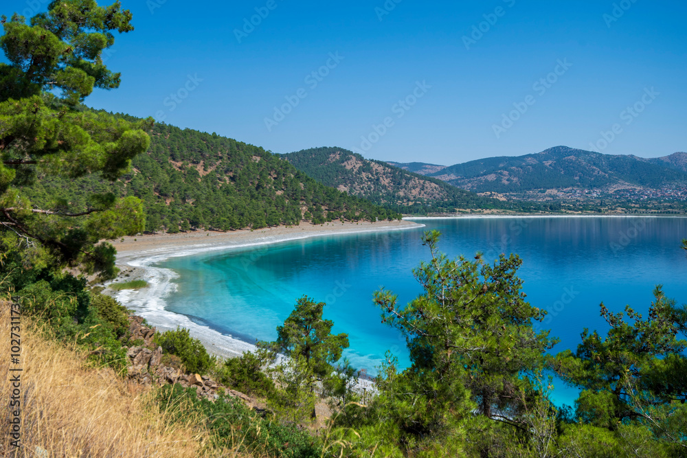 Obraz premium Salda Lake in Burdur Province in Turkey