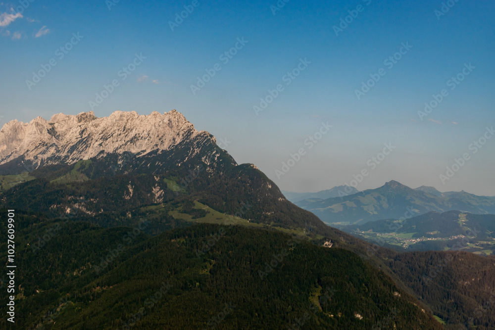 Obraz premium Alpine scenery in the Kufstein area in Austria seen from a small plane