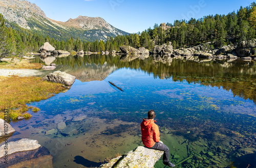 Lago della serva nel parco del Mont Avic, a Champdepraz, Valle d'Aosta
