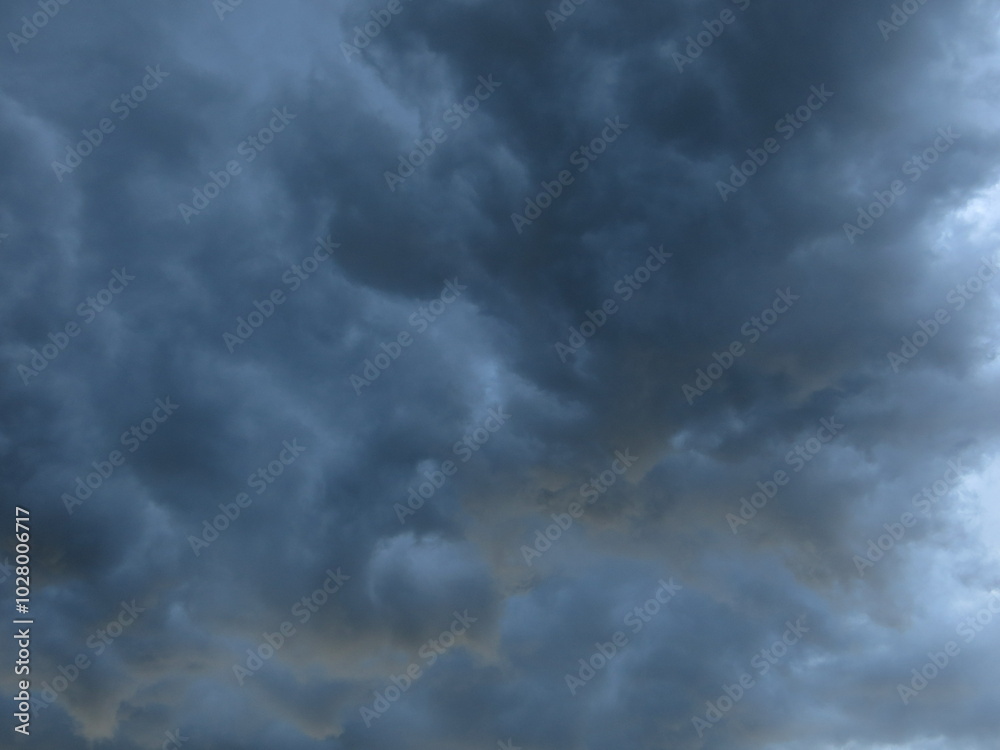 Obraz premium smoky clouds