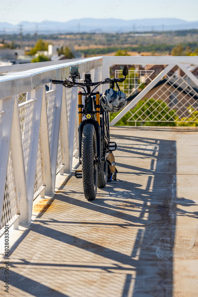 The price of e-MTBs varies considerably depending on the brand, model, and features The price of e-MTBs varies considerably depending on the brand, model, and features