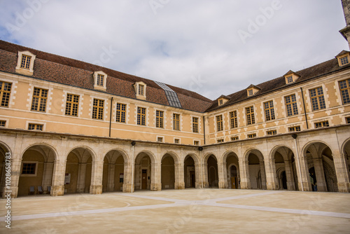 Abbaye et musée Saint-Germain d'Auxerre