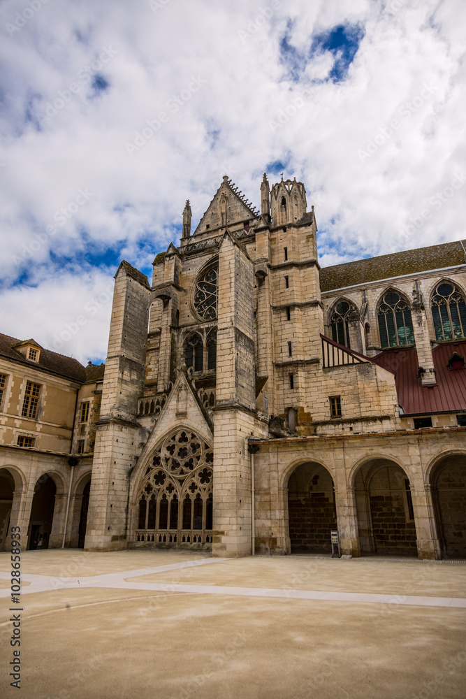 Abbaye et musée Saint-Germain d'Auxerre Abbaye et musée Saint-Germain d'Auxerre
