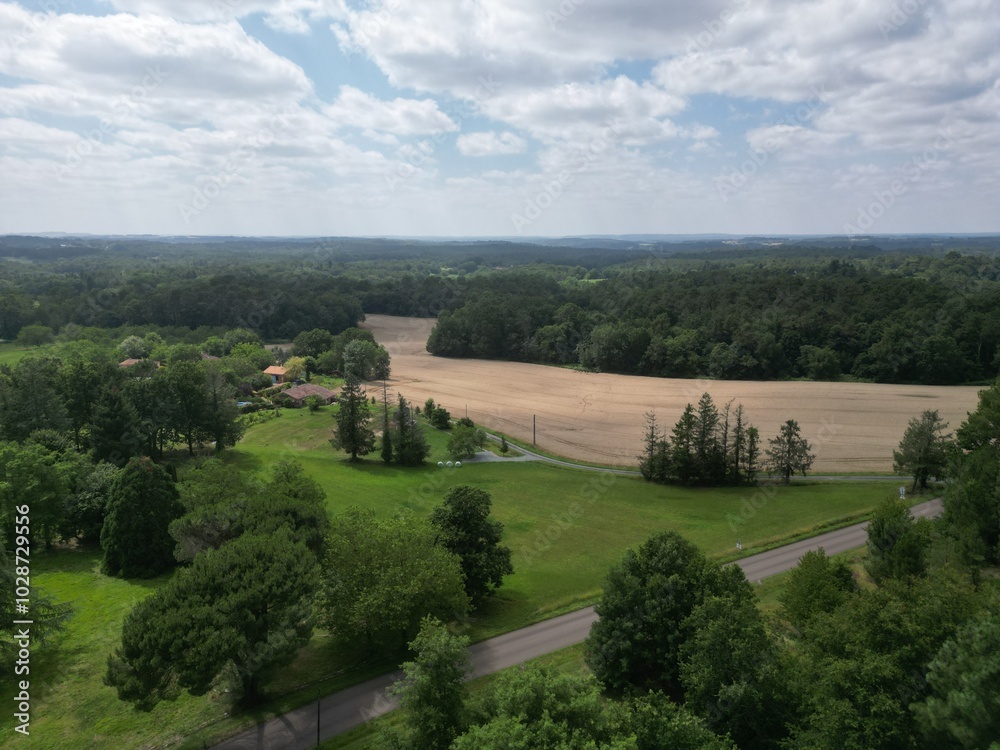 campagne française avec champs campagne française avec champs