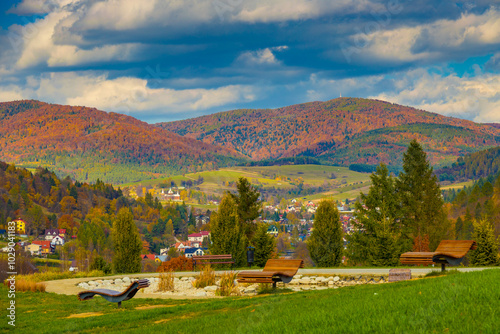Muszyna i jesienny Beskid Sądecki.