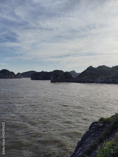 sea and islands
