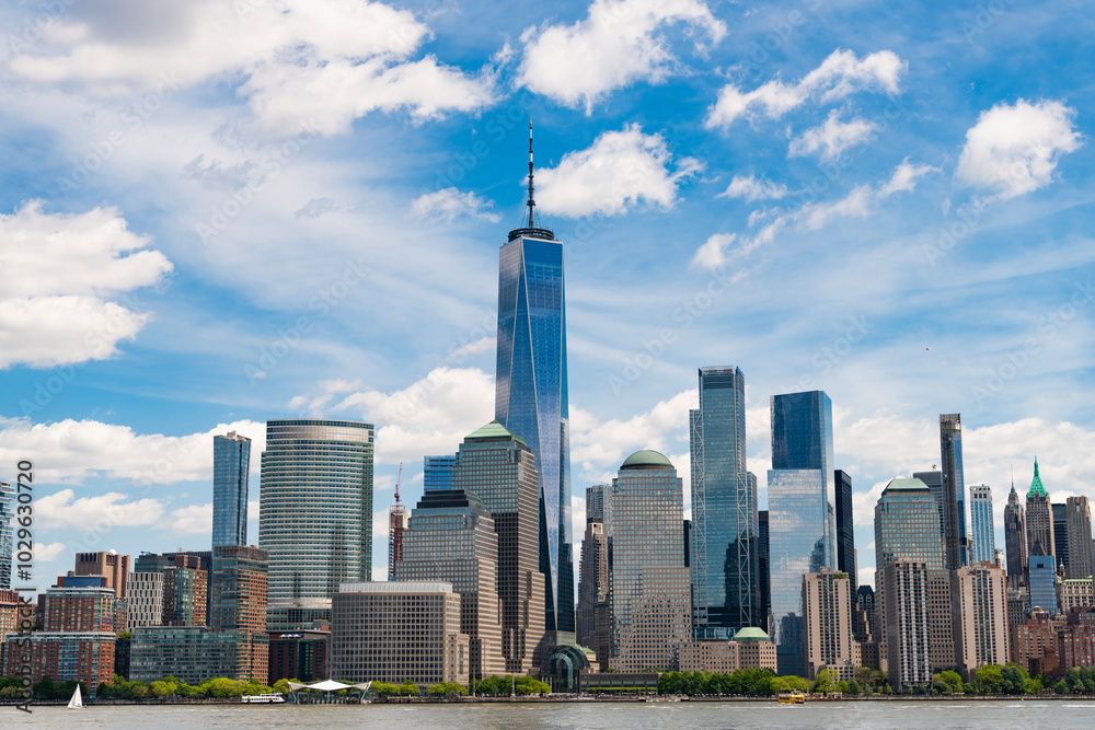 Obraz premium View of Manhattan from hudson river, New York City. USA, NYC NY , Manhattan. Lower Manhattan skyline. New York, United States. New York city skyline in Midtown Manhattan.