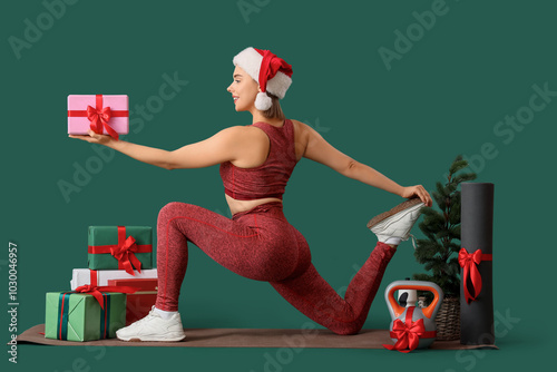 Sporty young woman with Chr...