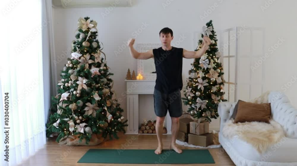 homem faz dança animada no natal homem faz dança animada no natal