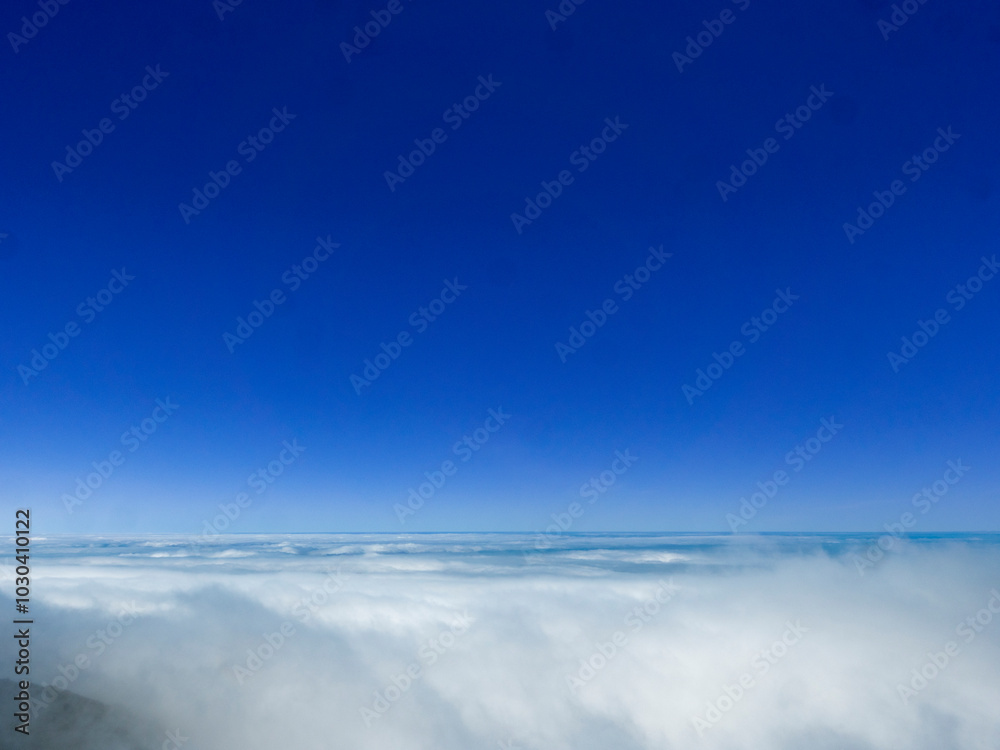 Fototapeta premium The sky above the clouds, seen from a mountain top on Madeira.