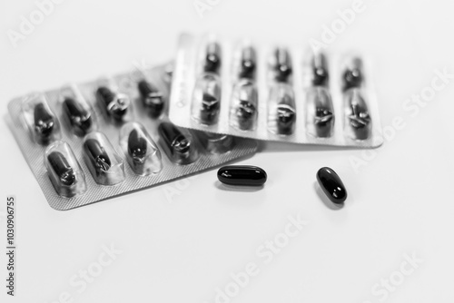 Soft capsules in over-the-counter blisters, pharmaceutical drugs and dietary supplements.