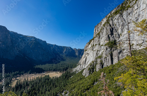 Sunny high angle view of the landscape at Yosemite National Park