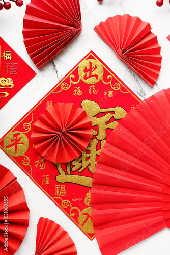 Traditional napkins with fa...