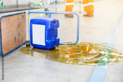 Oil of tank leak on the floor