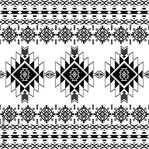 American seamless black white tribal ethnic native pattern.Traditional Navajo,Aztec,Apache,Southwest style fabric pattern.Abstract vector motif.For fabric,clothing,blanket,carpet,woven,wrap,decoration