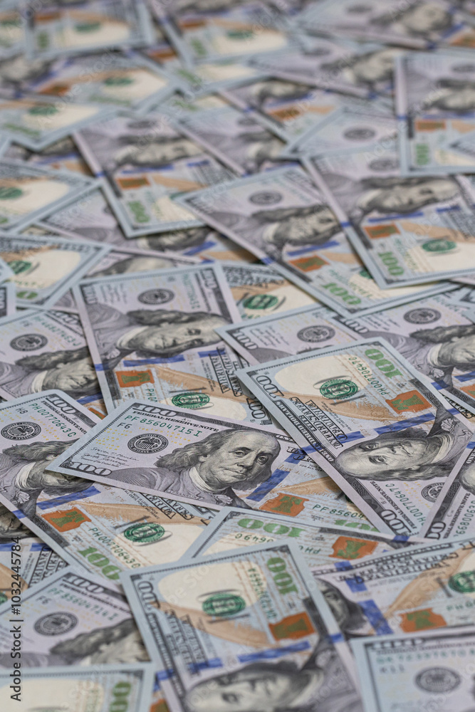 Fototapeta premium US 100 dollar banknotes background