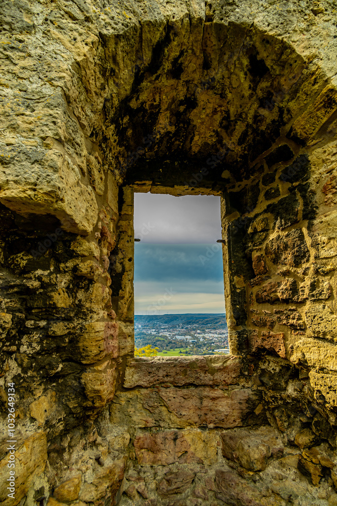 Eine farbenfrohe herbstliche Wanderung durch die wunderschöne Landschaft der Saale Horizontale bei Jena - Thüringen - Deutschland Eine farbenfrohe herbstliche Wanderung durch die wunderschöne Landschaft der Saale Horizontale bei Jena - Thüringen - Deutschland