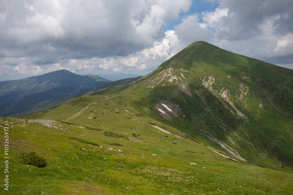 Mountain summer landscape, Carpathians, Chornohora ridge, Hoverla mountain (2061 m). Image of attractive. Vibrant photo wallpaper. The magical Carpathians. Mountain summer landscape, Carpathians, Chornohora ridge, Hoverla mountain (2061 m). Image of attractive. Vibrant photo wallpaper. The magical Carpathians.