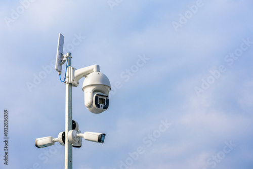 security cameras on traffic poles