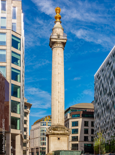 Monument to Great Fire of London in 1666, UK photo