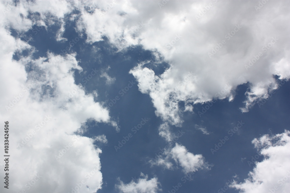 Obraz premium blue sky with clouds