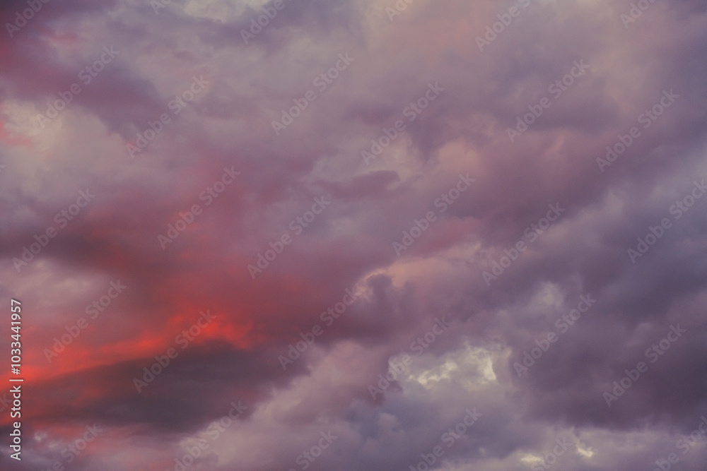 Fototapeta premium colorful and dramatic sunset clouds