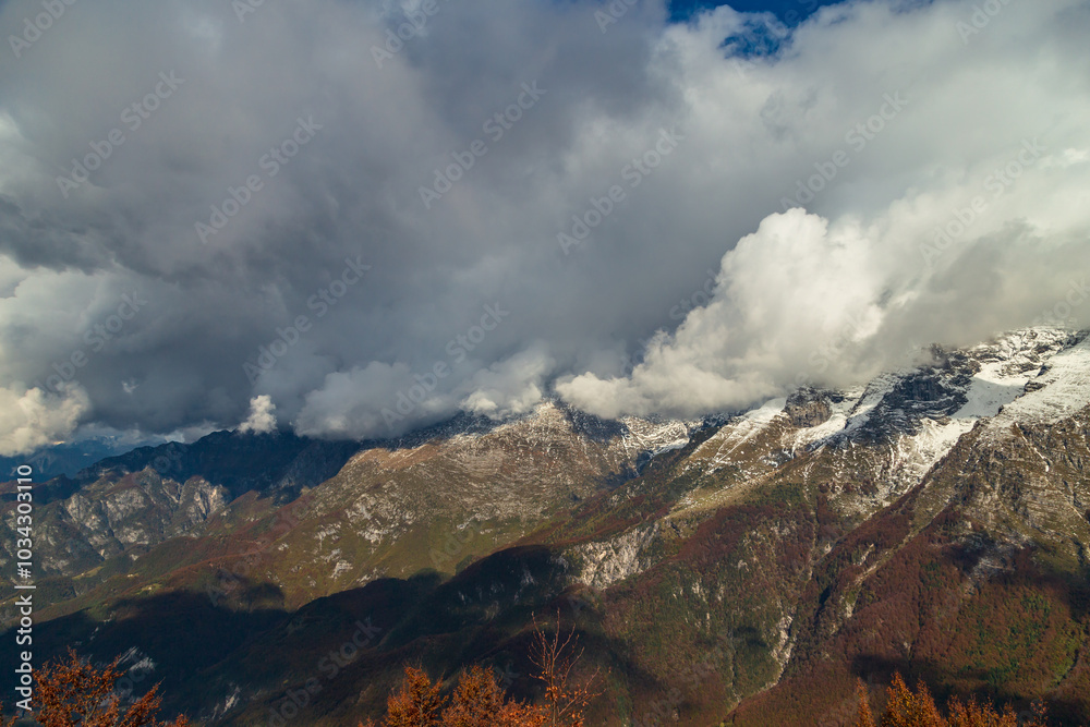 Trekking surrounded by the foliage in Friuli-Venezia Giulia