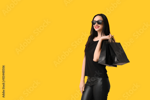 Beautiful stylish woman wit...
