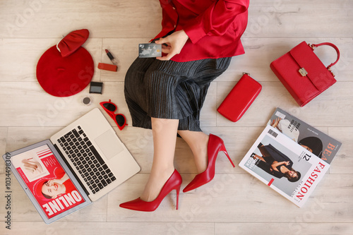 Stylish woman with credit c...
