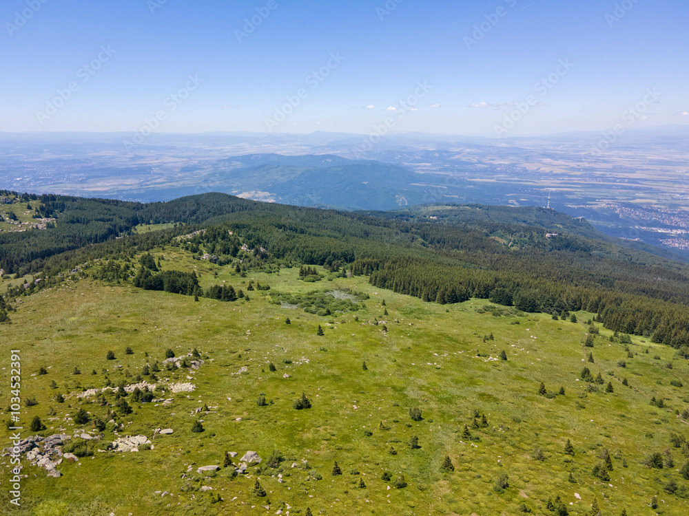 Fototapeta premium Vitosha Mountain near Kamen Del Peak, Bulgaria