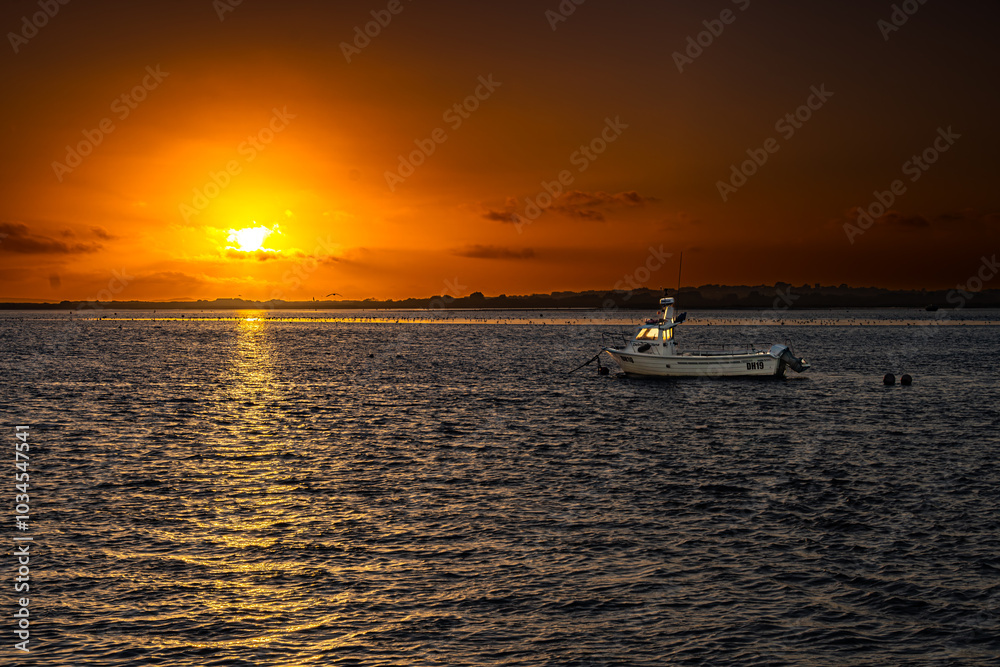 sunset in the sea sunset in the sea